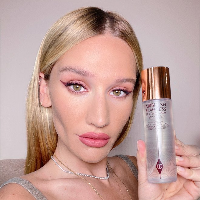 CHARLOTTE TILBURYAIRBRUSH FLAWLESS SETTING SPRAY 34ML
