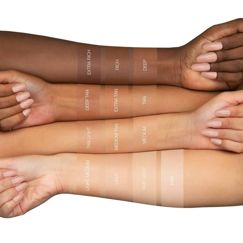 Glowish Luminous Pressed Powder ( 1.5 fair cool)