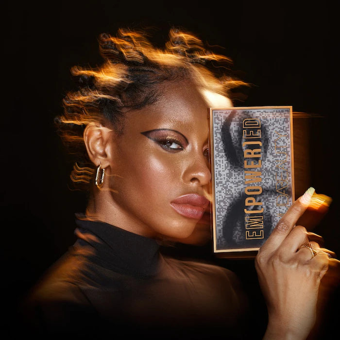 HUDA BEAUTY Empowered Eyeshadow Palette