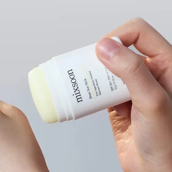 Mixsoon Bean Sun Stick
 SPF50+ Pa++++