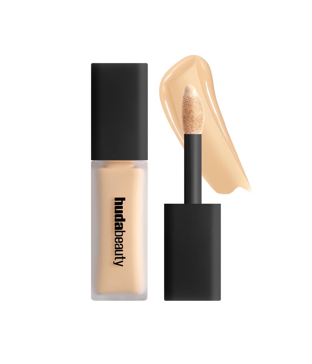 Huda Beauty FauxFilter Luminous Matte Liquid Concealer (Nougat)