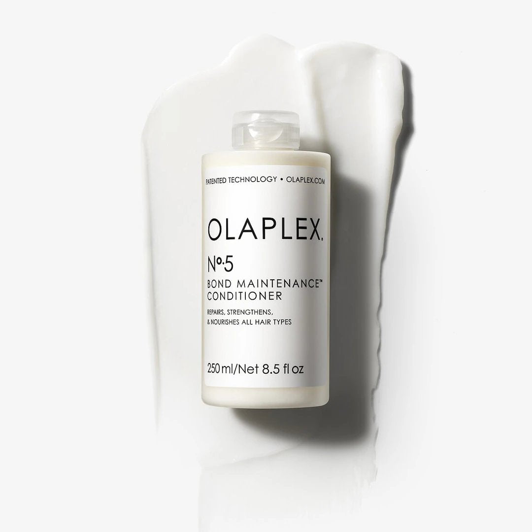 Olaplex
No.5 Bond Maintenance Conditioner
