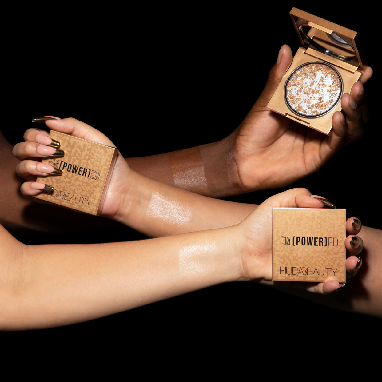 HUDA BEAUTY Empowered Face Gloss Highlighting Dew