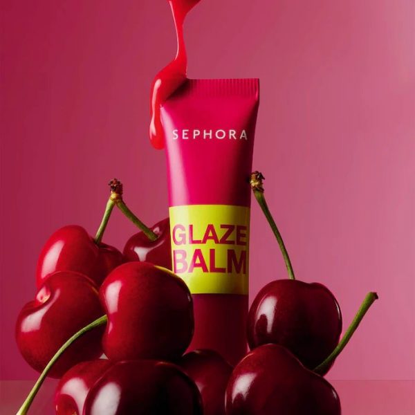 SEPHORA COLLECTION 
Glaze Hydrating Lip Balm (cherry punch)