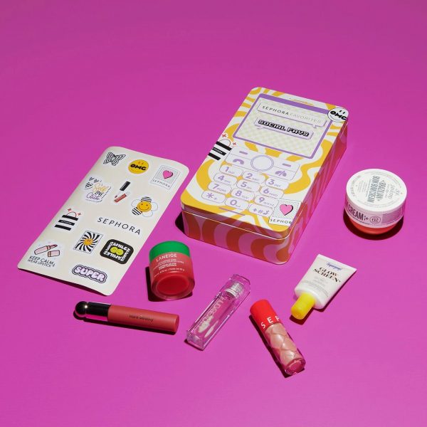 SEPHORA FAVORITES
Social Favs