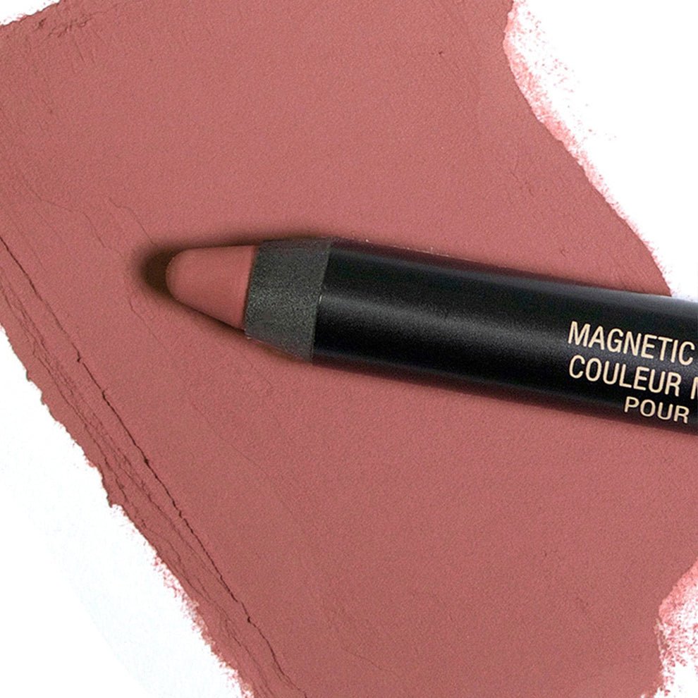 Nudestix Magnetic Matte Lip Color
Long-wearing Matte Lipstick + Lip Liner
